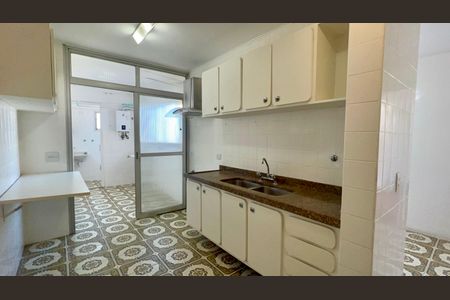 Apartamento para alugar com 160m², 3 quartos e 3 vagas Apartamento para alugar com 160m², 3 quartos e 3 vagasCozinha