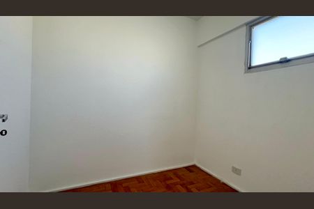Apartamento para alugar com 160m², 3 quartos e 3 vagas Apartamento para alugar com 160m², 3 quartos e 3 vagasQuarto de Serviço