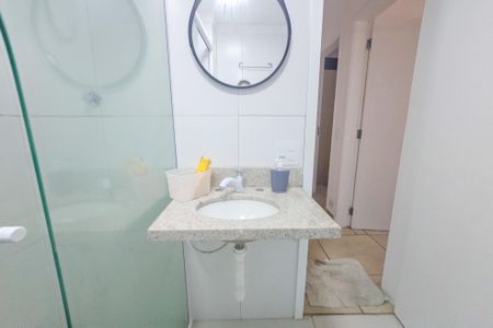 Apartamento para alugar com 60m², 2 quartos e sem vagaBanheiro