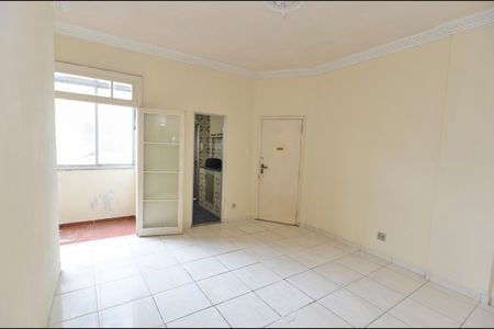 Sala de apartamento à venda com 2 quartos, 63m² em Benfica, Rio de Janeiro