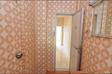 Apartamento à venda com 63m², 2 quartos e sem vaga Apartamento à venda com 63m², 2 quartos e sem vagaBanheiro