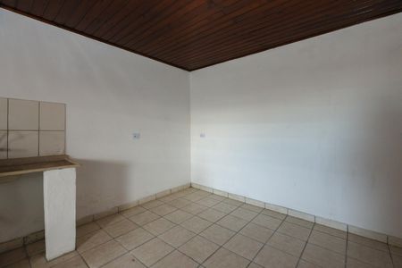 Sala de casa para alugar com 1 quarto, 40m² em Parque Sao Joaquim, Taboão da Serra