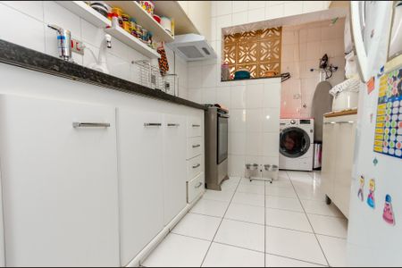 Apartamento à venda com 65m², 2 quartos e 1 vagaCozinha