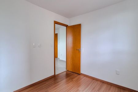 Quarto 1 de apartamento para alugar com 2 quartos, 38m² em Lapa, São Paulo