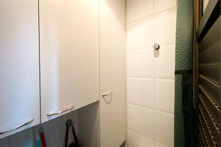 Apartamento à venda com 78m², 3 quartos e 1 vaga Apartamento à venda com 78m², 3 quartos e 1 vagaBanheiro de serviço