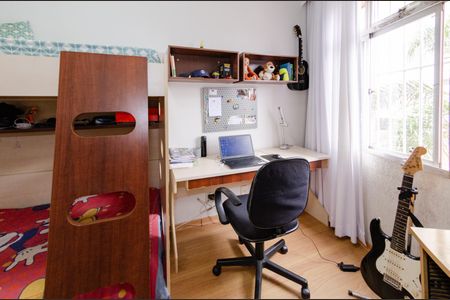 Apartamento à venda com 87m², 3 quartos e 1 vagaQuarto 2