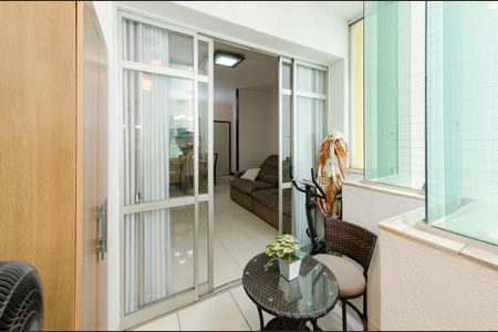 Varanda de apartamento à venda com 3 quartos, 87m² em Jardim America, Belo Horizonte