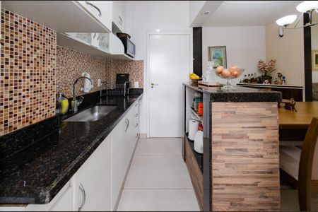 Apartamento à venda com 87m², 3 quartos e 1 vagaCozinha