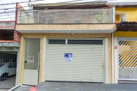 Casa à venda com 230m², 3 quartos e sem vagaFachada