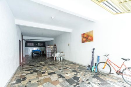 Casa à venda com 230m², 3 quartos e sem vagaGaragem