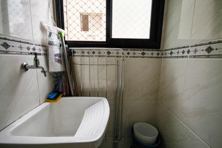 Apartamento para alugar com 70m², 2 quartos e 1 vaga Apartamento para alugar com 70m², 2 quartos e 1 vagaÁrea de Serviço