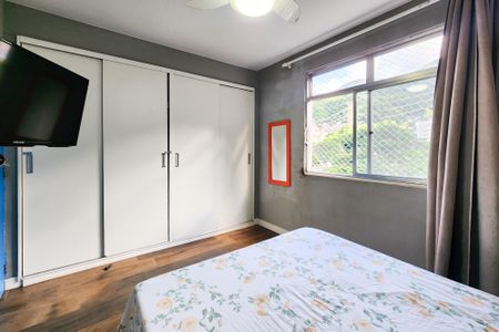 Quarto 1 de apartamento para alugar com 2 quartos, 67m² em Grajaú, Rio de Janeiro