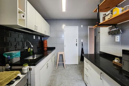 Apartamento para alugar com 77m², 2 quartos e sem vaga Apartamento para alugar com 77m², 2 quartos e sem vagaCozinha