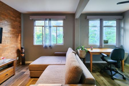 Apartamento para alugar com 77m², 2 quartos e sem vaga Apartamento para alugar com 77m², 2 quartos e sem vagaSala