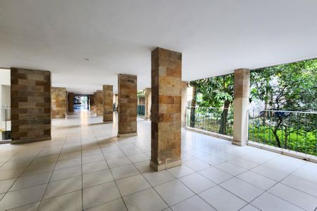 Apartamento para alugar com 77m², 2 quartos e sem vaga Apartamento para alugar com 77m², 2 quartos e sem vagaÁrea Comum