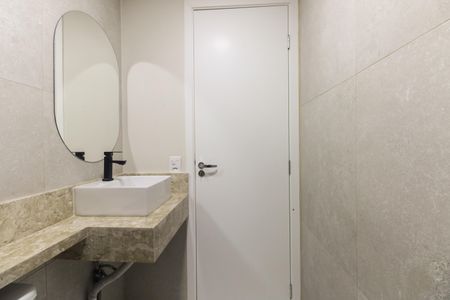 Apartamento à venda com 43m², 2 quartos e 1 vagaBanheiro 