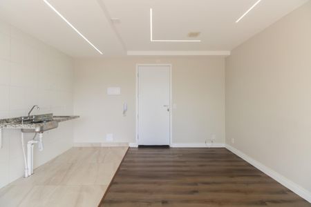 Sala  de apartamento à venda com 2 quartos, 43m² em Vila Esperança, São Paulo