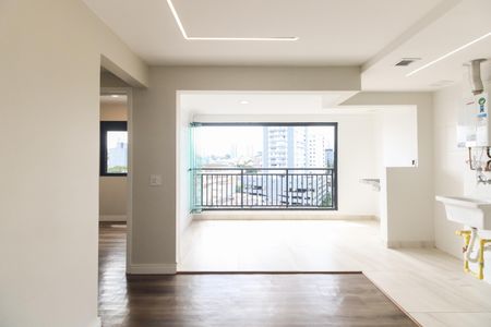Sala  de apartamento à venda com 2 quartos, 43m² em Vila Esperança, São Paulo