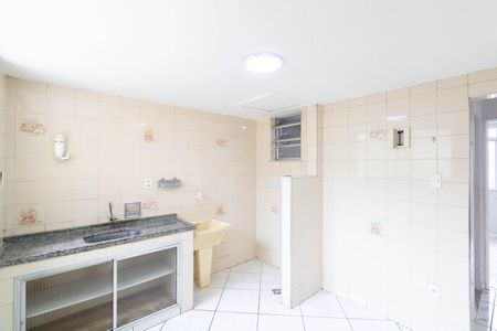 Casa para alugar com 55m², 2 quartos e 1 vaga Casa para alugar com 55m², 2 quartos e 1 vagaCozinha e Área de Serviço