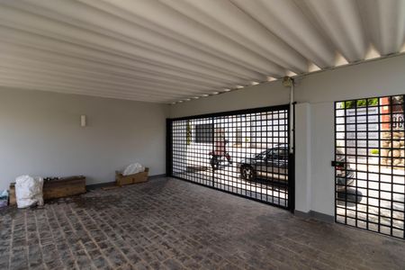 Casa para alugar com 380m², 5 quartos e 3 vagas