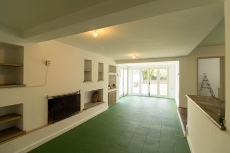 Casa para alugar com 5 quartos, 380m² em Jardim Sao Bento, São Paulo