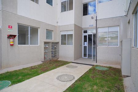 Apartamento à venda com 43m², 2 quartos e 1 vagaHall de entrada