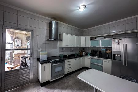 Apartamento à venda com 180m², 2 quartos e 1 vaga Apartamento à venda com 180m², 2 quartos e 1 vagaCozinha