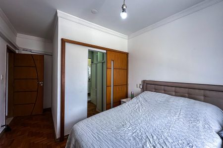 Apartamento à venda com 180m², 2 quartos e 1 vaga Apartamento à venda com 180m², 2 quartos e 1 vagaSuíte