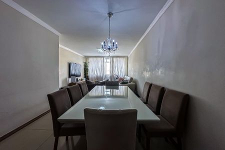 Apartamento à venda com 180m², 2 quartos e 1 vaga Apartamento à venda com 180m², 2 quartos e 1 vagaSala de Jantar