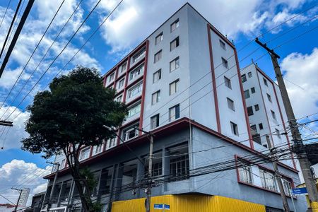 Apartamento à venda com 180m², 2 quartos e 1 vaga Apartamento à venda com 180m², 2 quartos e 1 vagaFachada