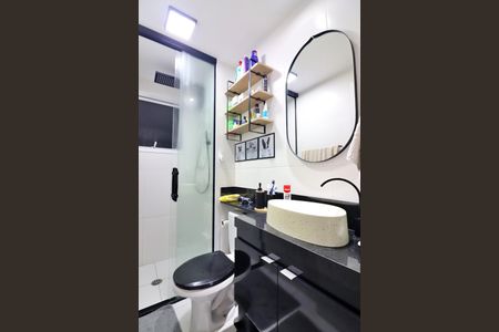 Apartamento à venda com 55m², 2 quartos e 1 vagaBanheiro Social