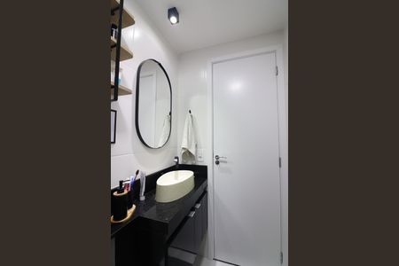 Apartamento à venda com 55m², 2 quartos e 1 vagaBanheiro Social