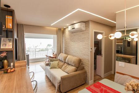 Sala de apartamento à venda com 2 quartos, 60m² em Vila Guilherme, São Paulo