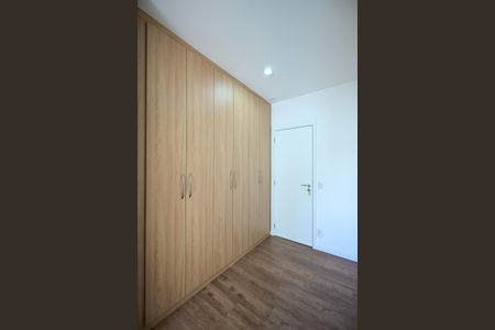 Apartamento para alugar com 110m², 3 quartos e 2 vagasArmário da Suíte 1
