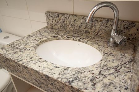 Apartamento para alugar com 45m², 2 quartos e 1 vaga Apartamento para alugar com 45m², 2 quartos e 1 vagaBanheiro