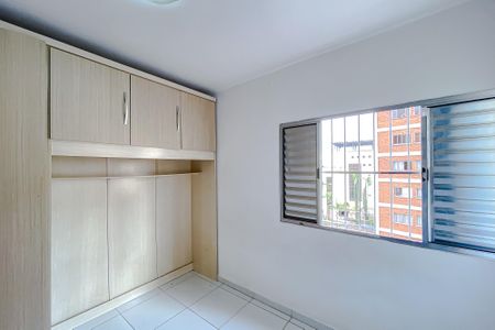 Quarto 2 de apartamento para alugar com 2 quartos, 3m² em Brás, São Paulo