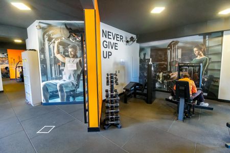 Apartamento para alugar com 68m², 2 quartos e 1 vagaÁrea comum - Academia