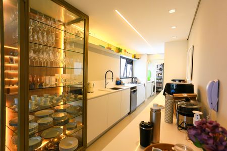 Apartamento à venda com 114m², 3 quartos e 2 vagas Apartamento à venda com 114m², 3 quartos e 2 vagascozinha