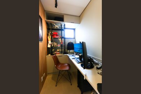 Apartamento à venda com 114m², 3 quartos e 2 vagas Apartamento à venda com 114m², 3 quartos e 2 vagasEscritório