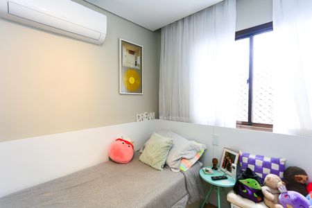 Apartamento à venda com 114m², 3 quartos e 2 vagas Apartamento à venda com 114m², 3 quartos e 2 vagasquarto1