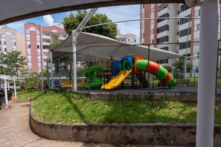 Apartamento à venda com 59m², 2 quartos e 1 vagaÁrea comum - Playground