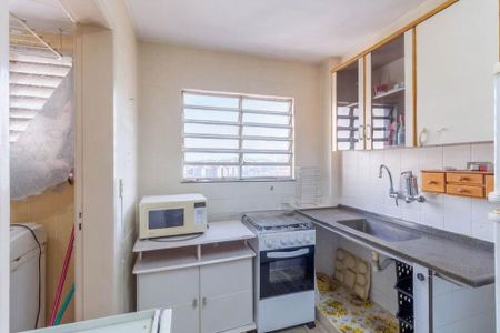 Apartamento à venda com 56m², 2 quartos e 1 vagaCozinha