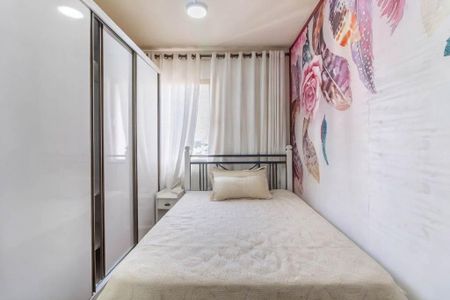 Apartamento à venda com 56m², 2 quartos e 1 vagaQuarto 2