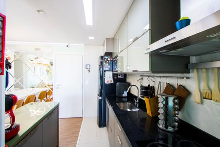 Apartamento à venda com 63m², 2 quartos e 2 vagasCozinha