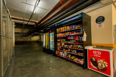 Apartamento à venda com 63m², 2 quartos e 2 vagasÁrea comum - Mini Mercado