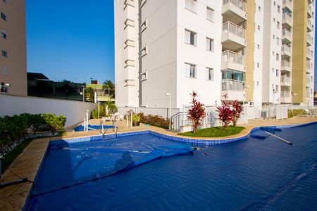Apartamento à venda com 63m², 2 quartos e 2 vagasÁrea comum - Piscina