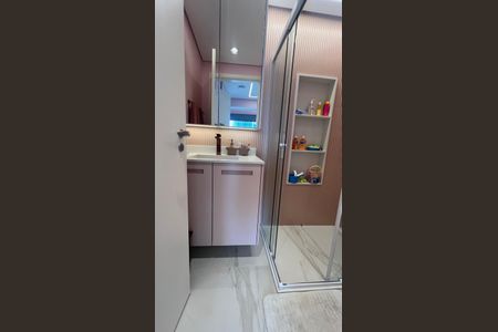 Apartamento para alugar com 200m², 3 quartos e 3 vagas