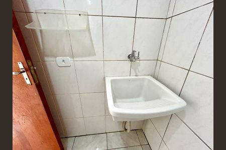 Apartamento para alugar com 35m², 1 quarto e sem vagaBanheiro e Área de Serviço 