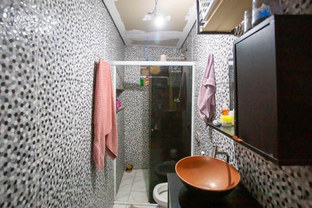 Casa à venda com 200m², 2 quartos e 3 vagasBanheiro 1