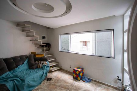 Casa à venda com 200m², 2 quartos e 3 vagasSala